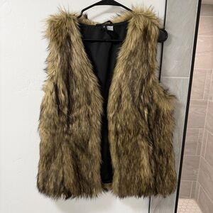 H&M Faux Fur Vest